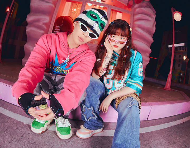 AKMU