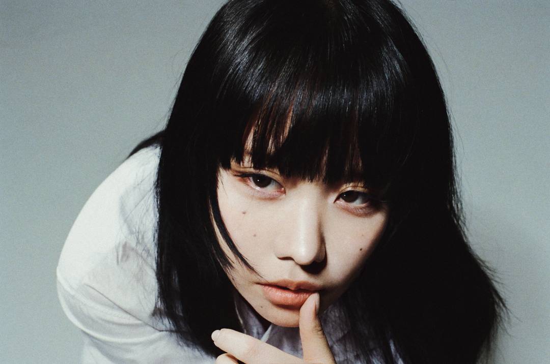 紫 今